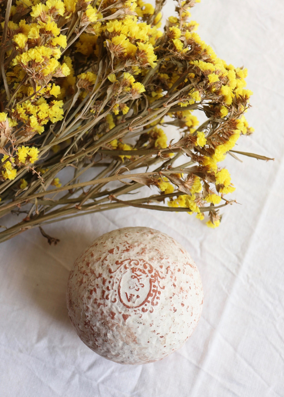 Boule en terre cuite parfumée au Miel - AMPHOLIA