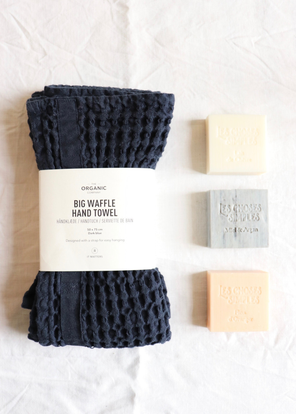 Navy blue Big Waffle Towel - THE ORGANIC COMPANY