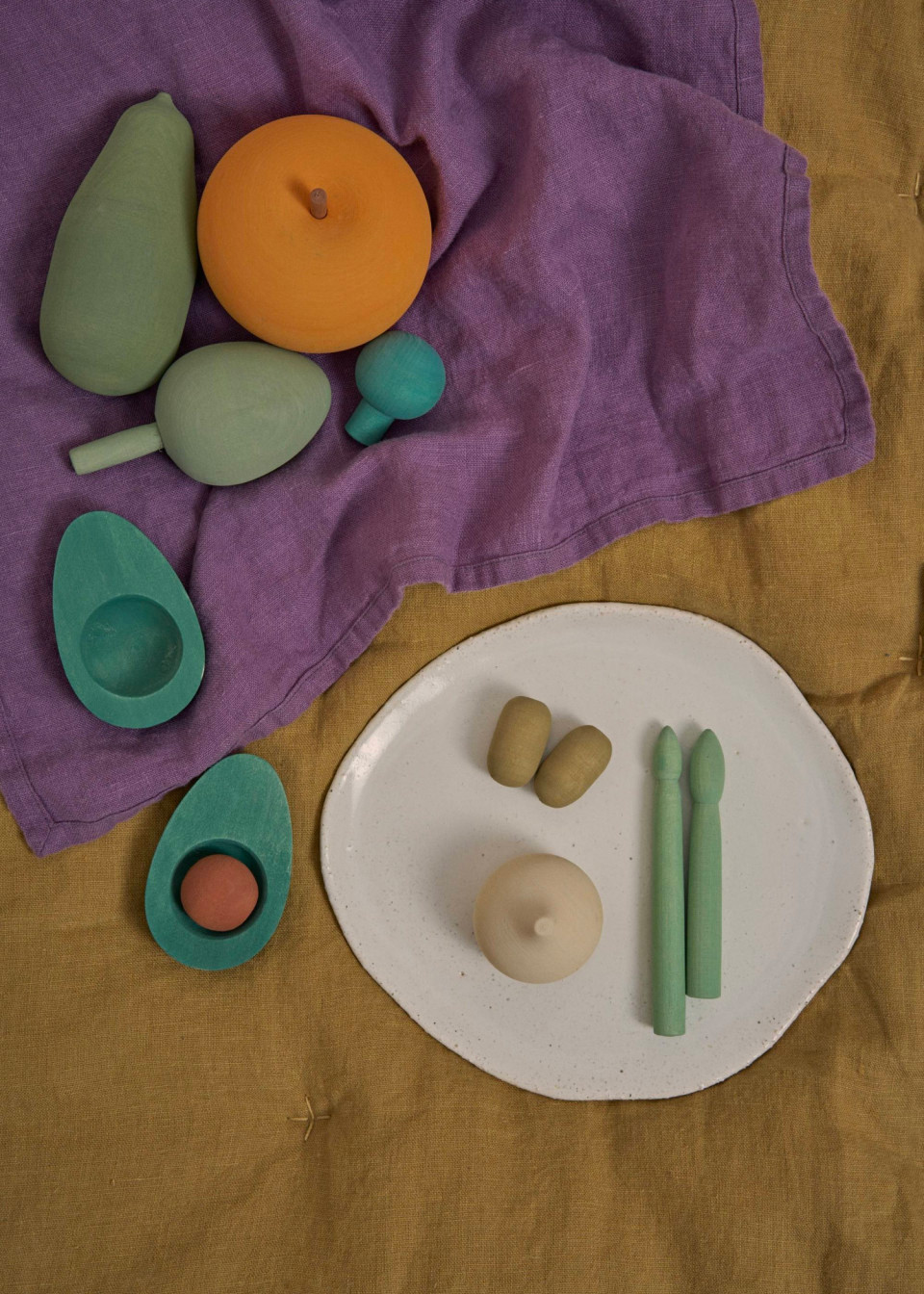 Wooden vegetables