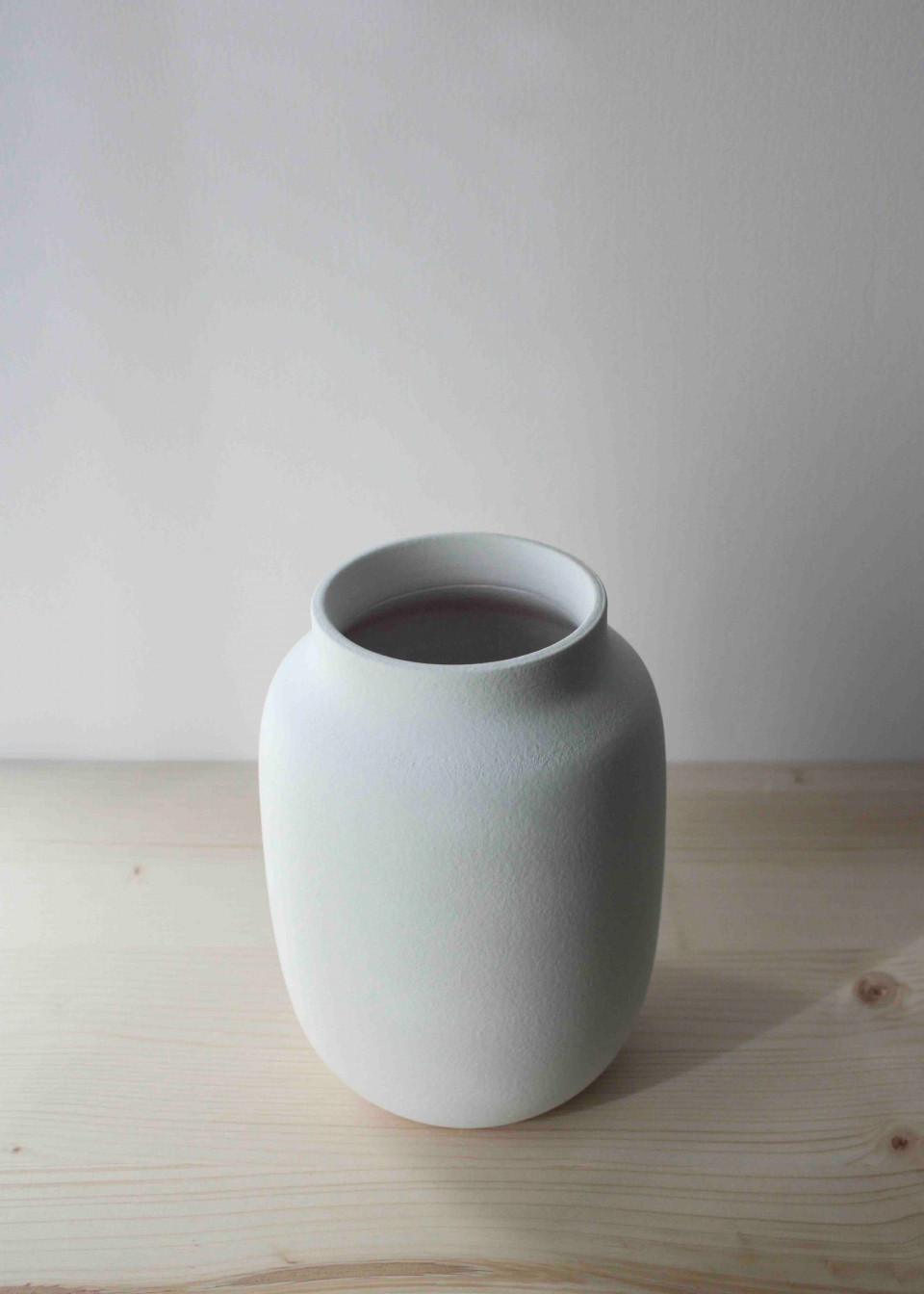 Vase blanc, Vase en céramique, Vase fabriqué à la main