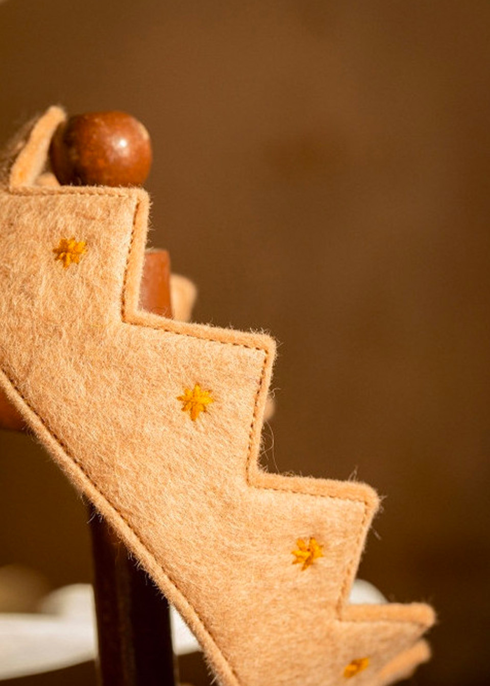 Couronne en feutre naturel - MUSKHANE