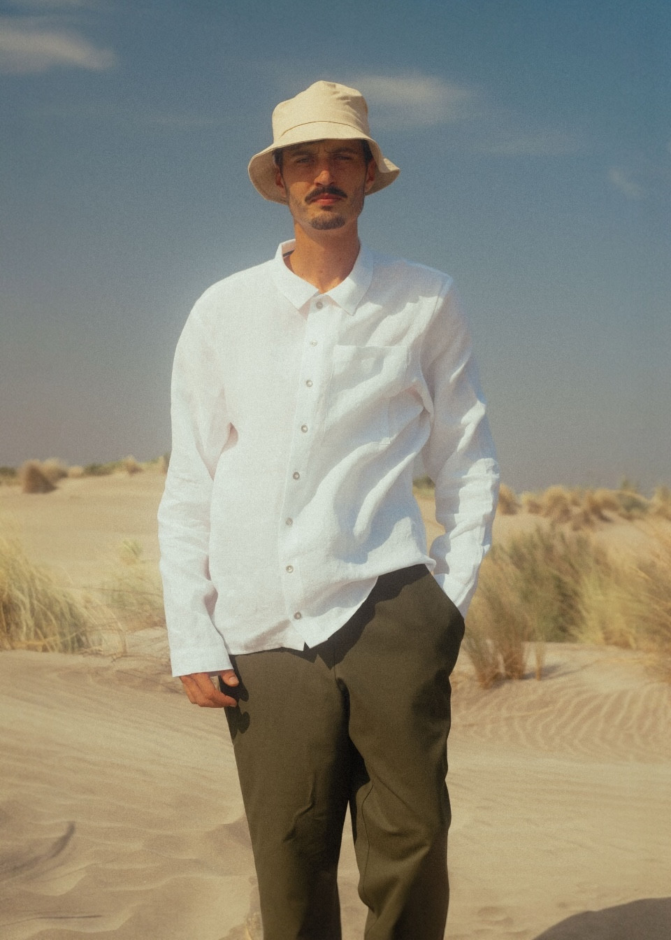 Chemise 09 en lin blanc - LE VESTIAIRE DE JEANNE