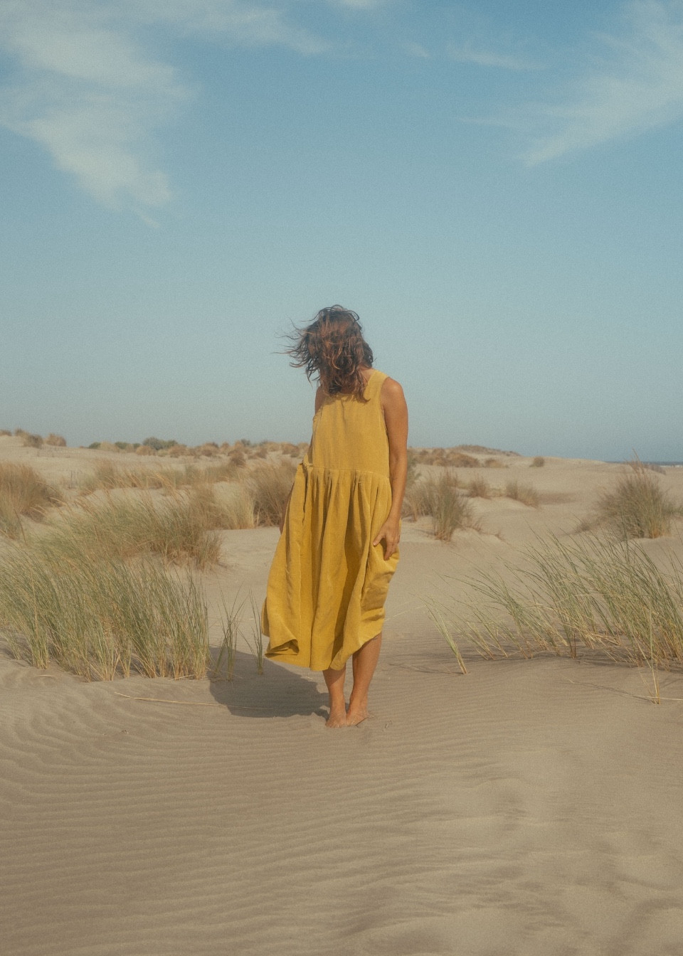 Robe a plis sans manches, lin et soie Soleil - LE VESTIAIRE DE JEANNE Robe a plis sans manches, lin et soie Soleil - LE VESTIAIRE DE JEANNE