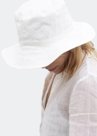 White linen bucket hat - Celina Mancurti