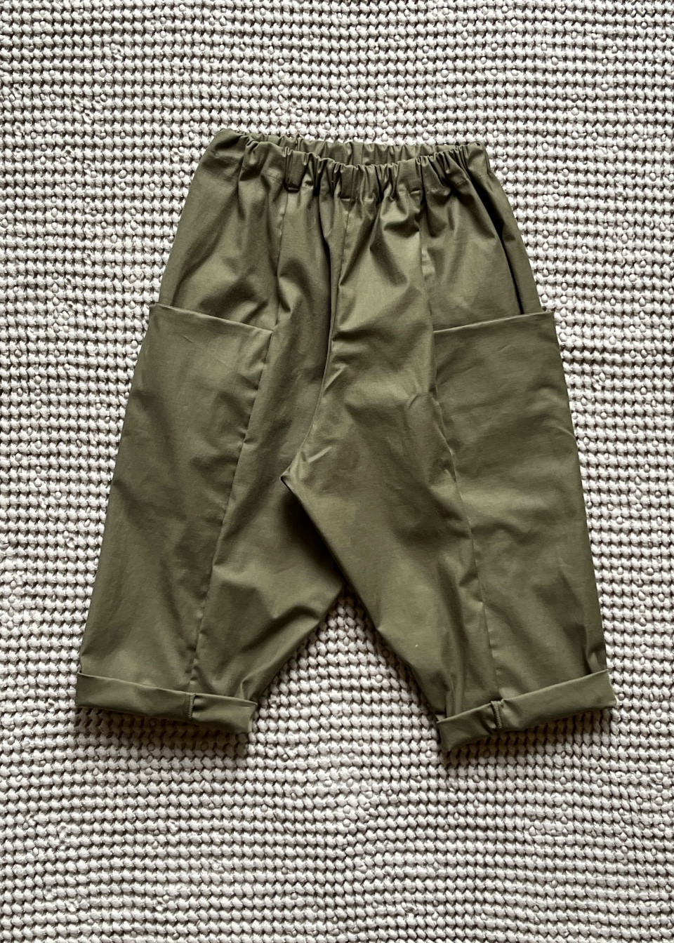Pantalon 09 enfant en popeline kaki - LE VESTIAIRE DE JEANNE