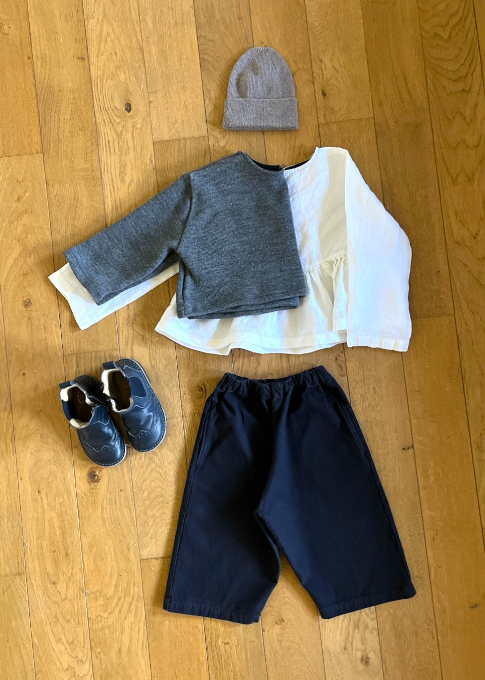 Wide trousers for kids, midnight blue cotton - LE VESTIAIRE DE JEANNE Wide trousers for kids, midnight blue cotton - LE VESTIAIRE DE JEANNE