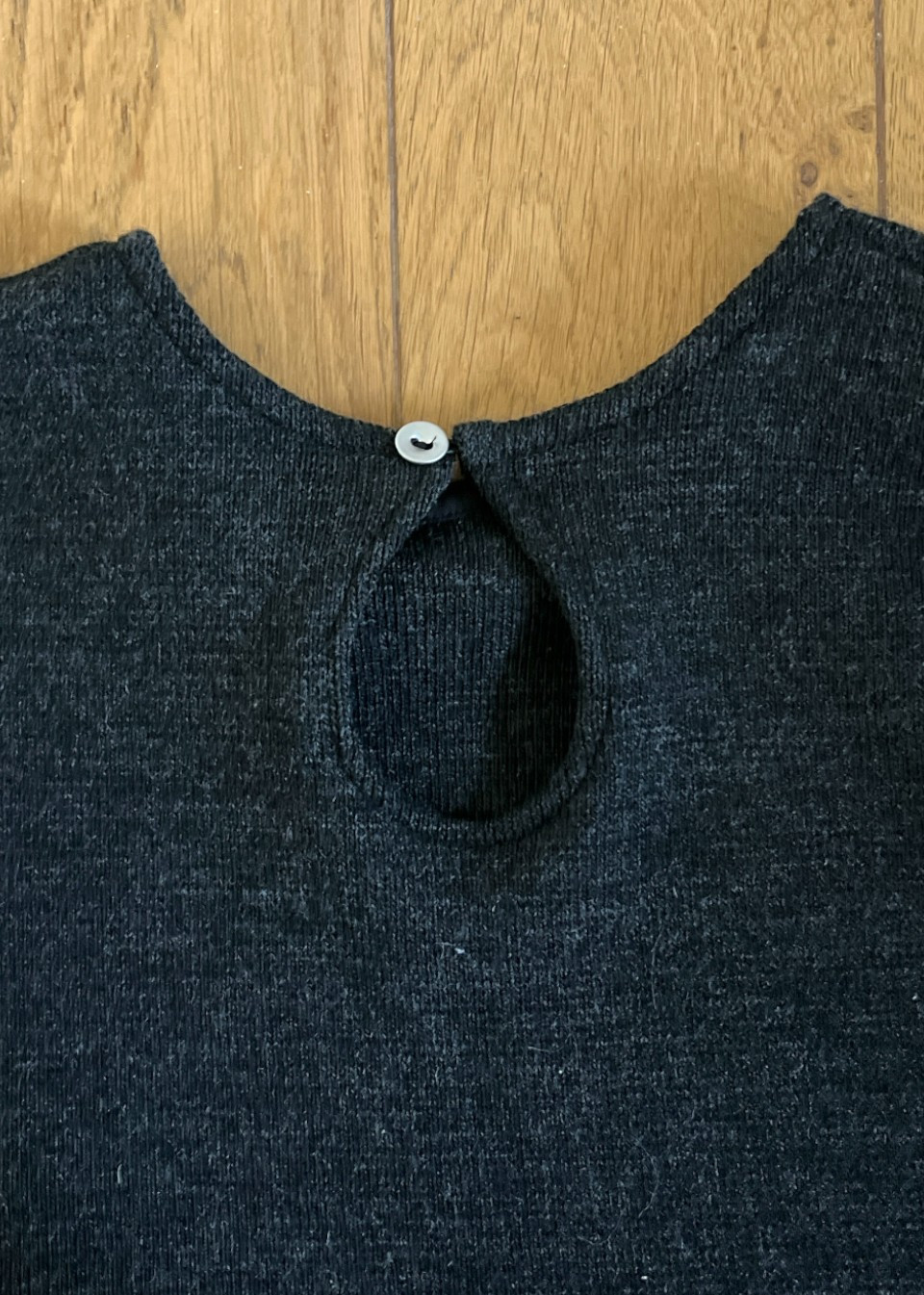 Pull court en jersey gris sombre - LE VESTIAIRE DE JEANNE