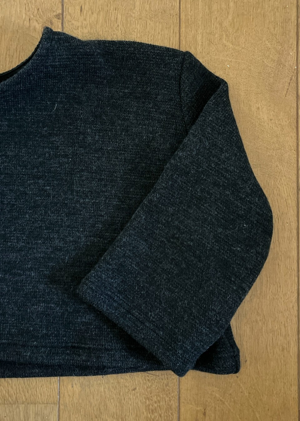 Short sweater in dark grey jersey - LE VESTIAIRE DE JEANNE