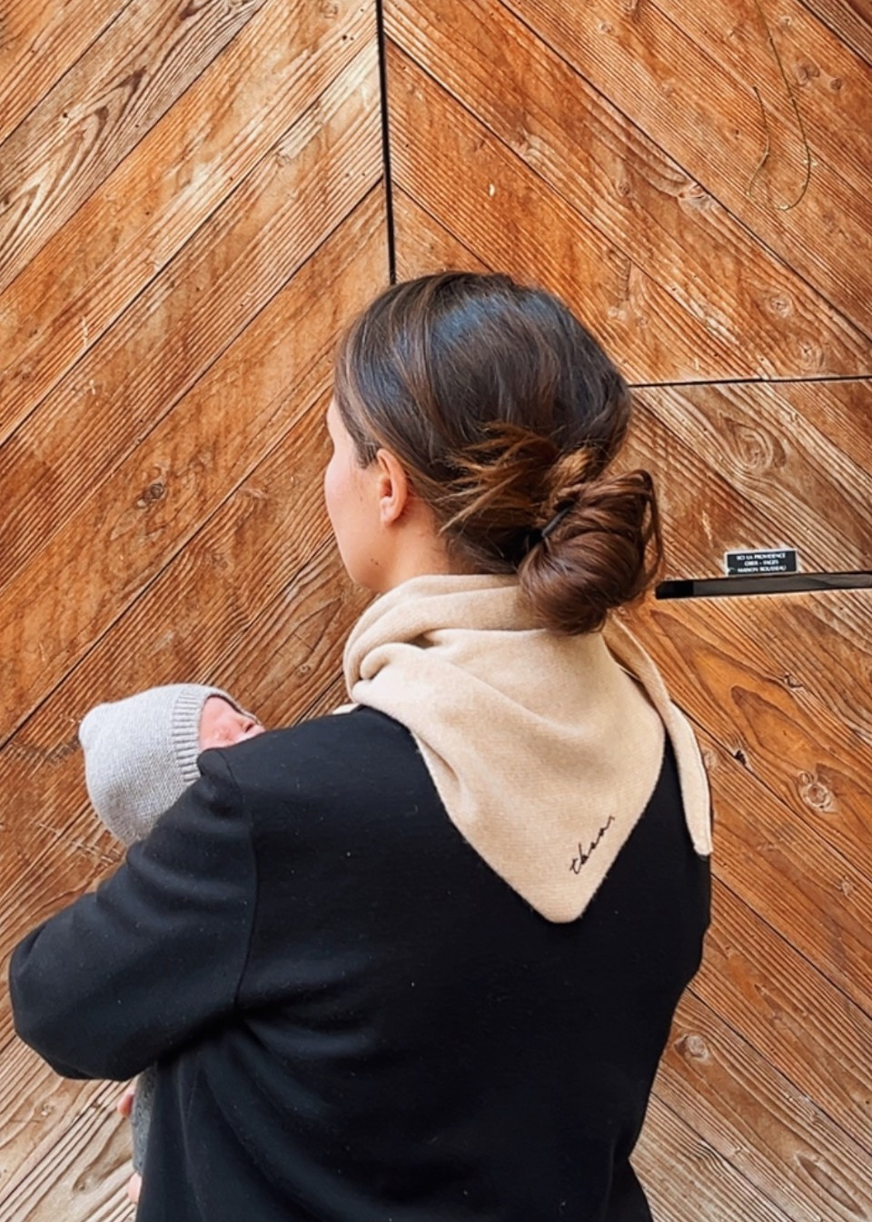 Echarpe triangulaire en laine merinos beige - TBCo