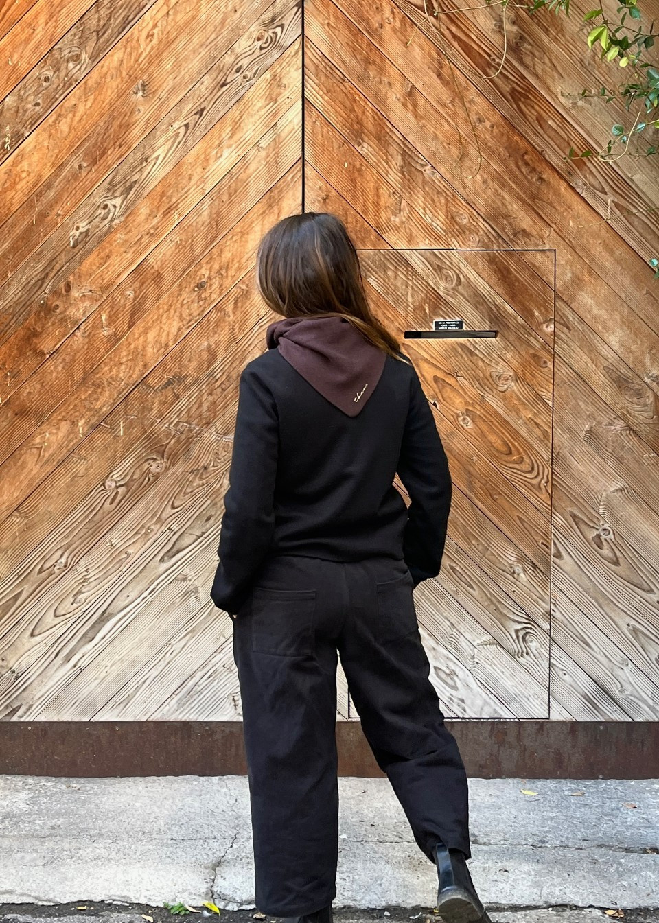 Brown triangle scarf - TBCo