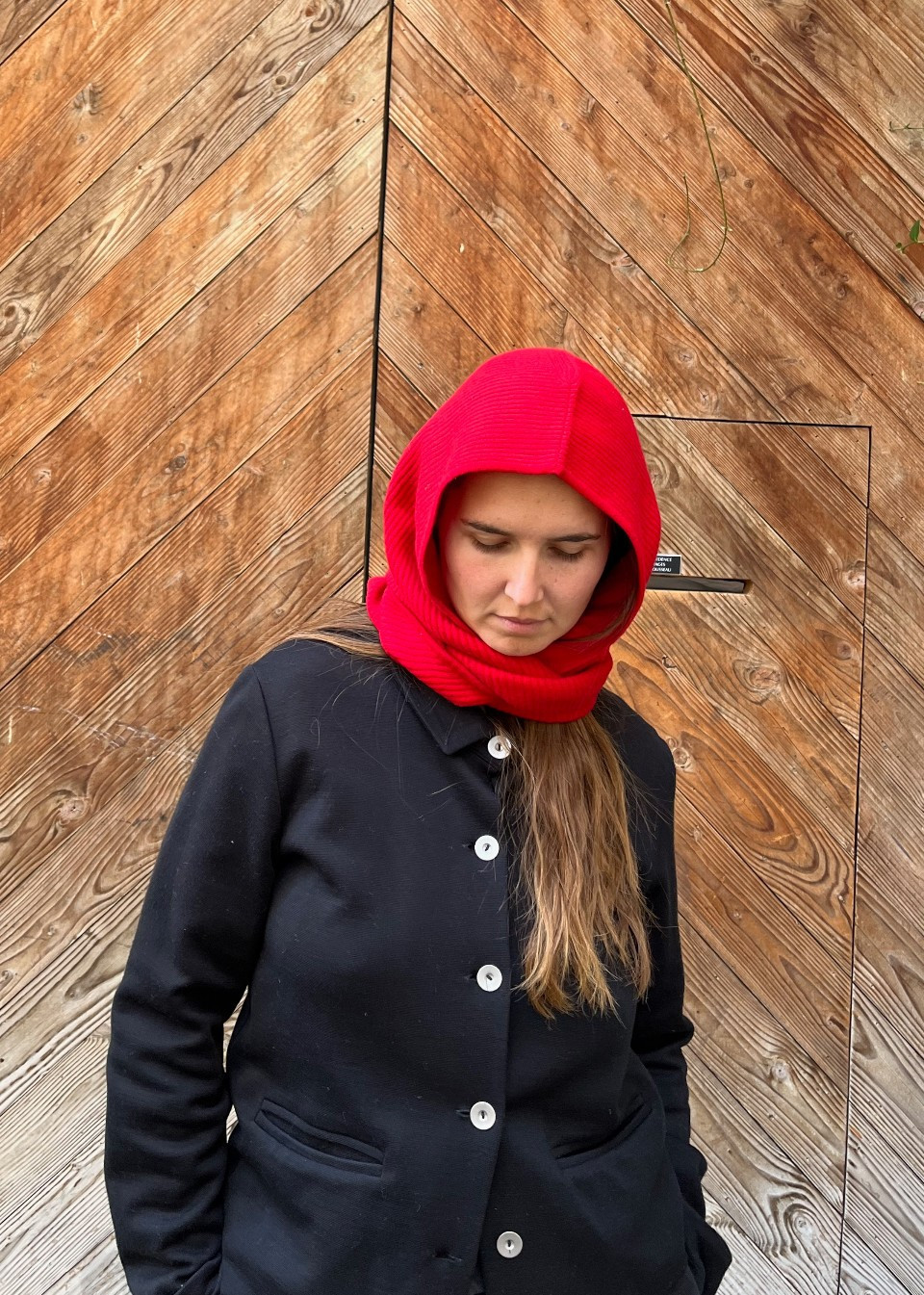 Cagoule en laine merinos rouge - TBCo