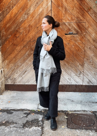 Light grey baby alpaga blanket