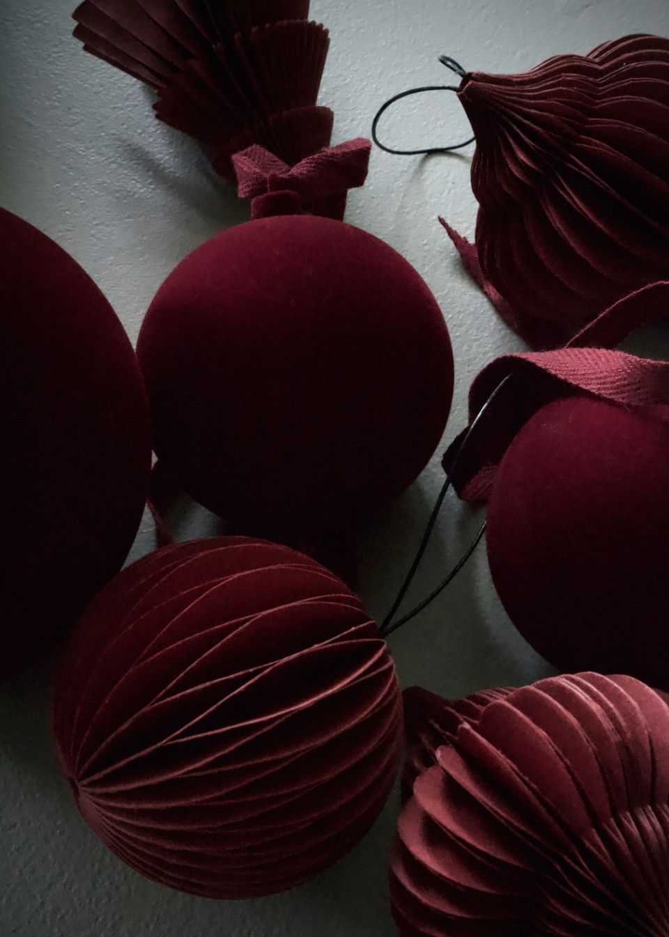 Ornement en velours rouge - NORDSTJERNE