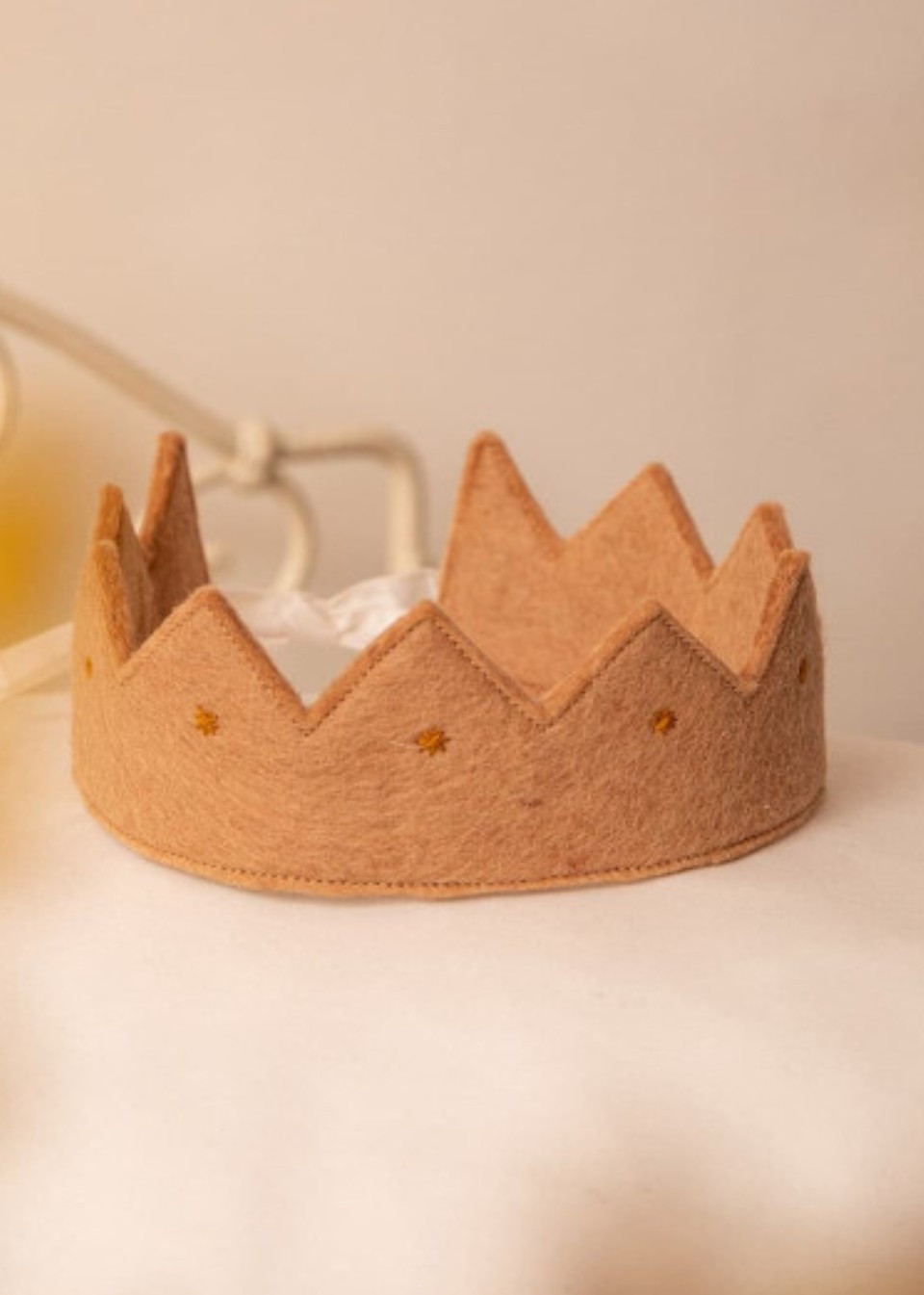 Nude felted crown - MUSKHANE
