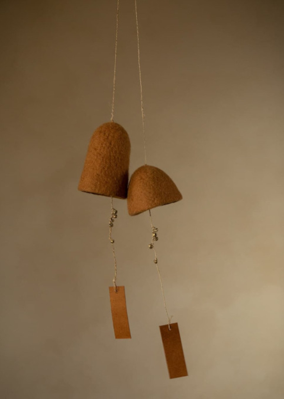 Cloche en feutre caramel - MUSKHANE