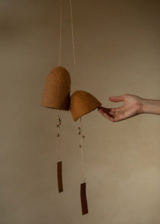 Cloche en feutre caramel - MUSKHANE