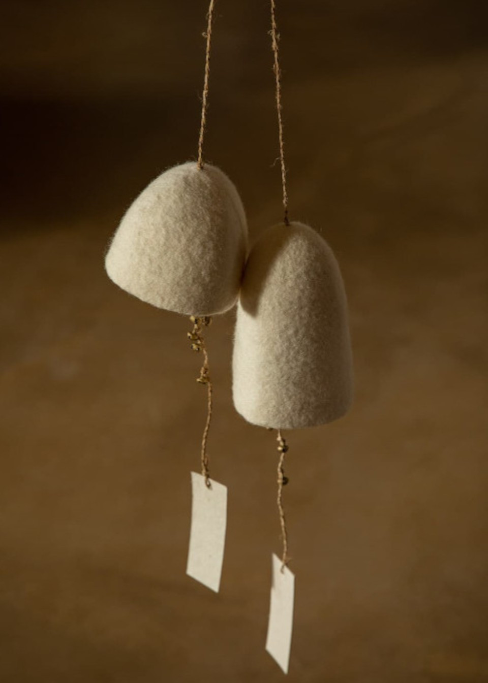 White felted bell - MUSKHANE