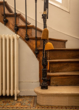 Cloche en feutre or - MUSKHANE