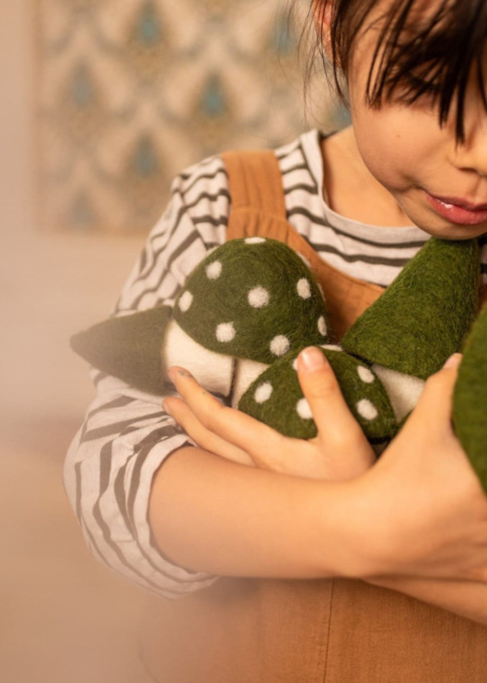 Dotty Mushroom in Forest Green Felt - MUSKHANE