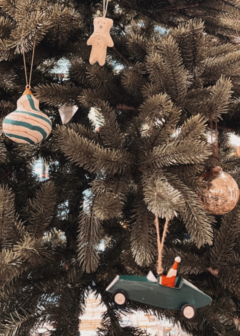 Père Noël en voiture - SANTA & FRIENDS