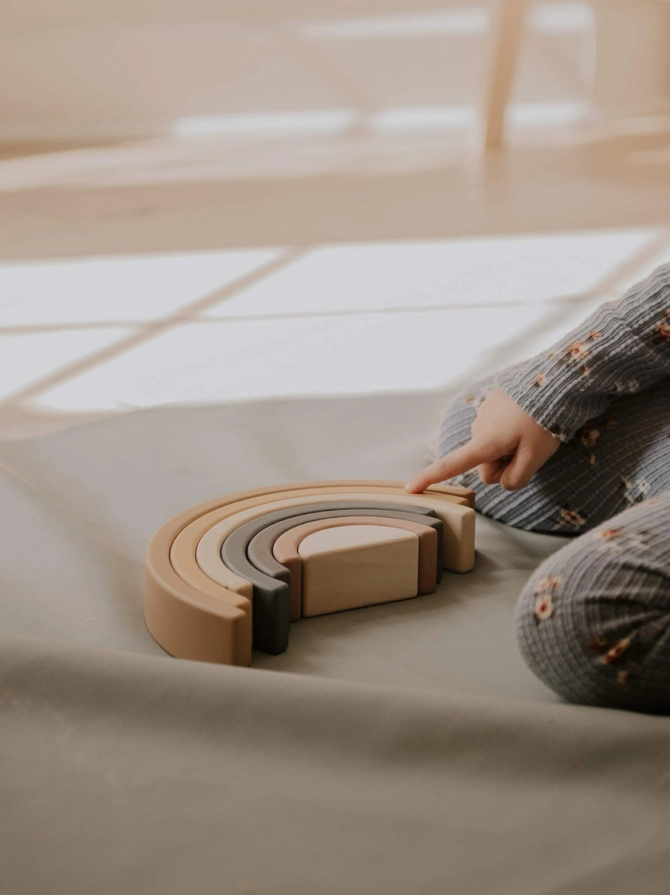 Wooden Stacking rainbow - SABO