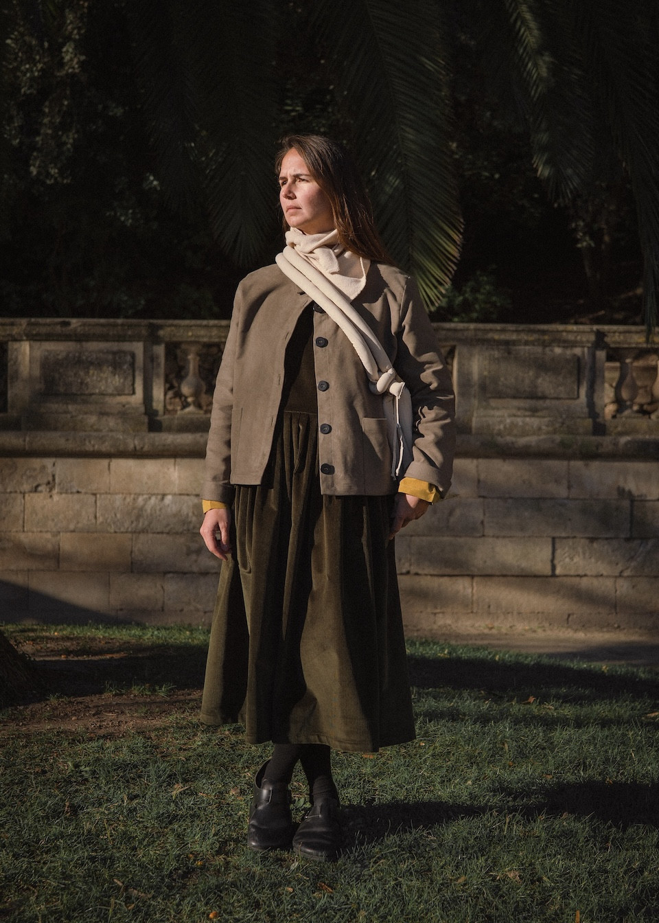 Woman jacket in taupe moleskin - LE VESTIAIRE DE JEANNE