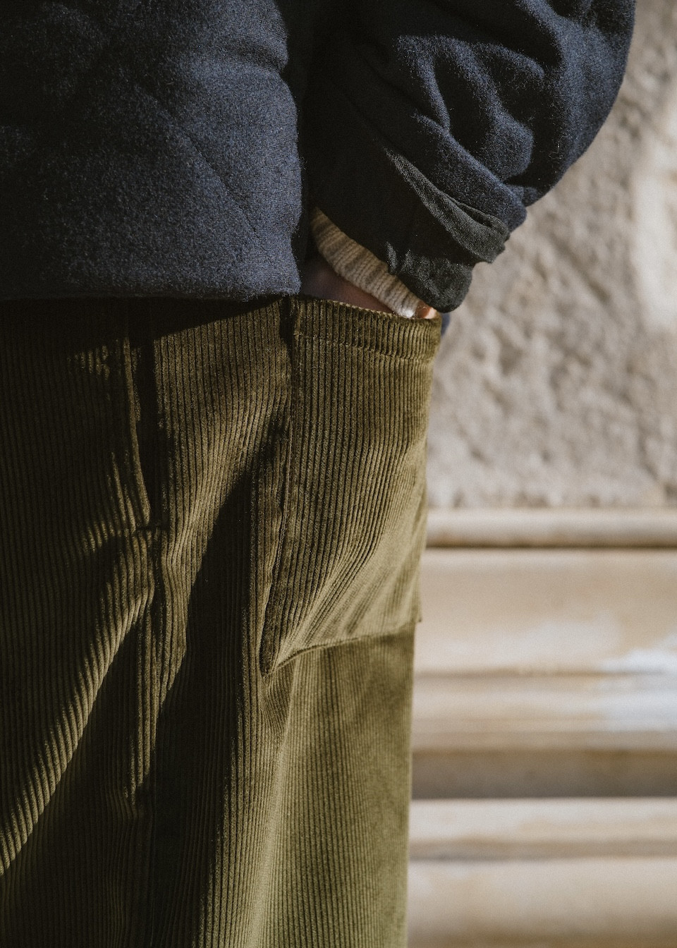 Pantalon large en velours vert bouteille - LE VESTIAIRE DE JEANNE