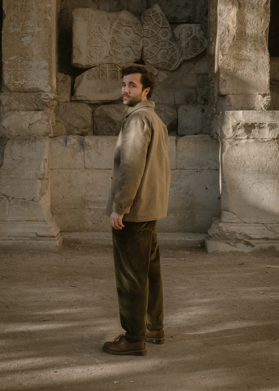 Pantalon 01 en velours vert bouteille - LE VESTIAIRE DE JEANNE