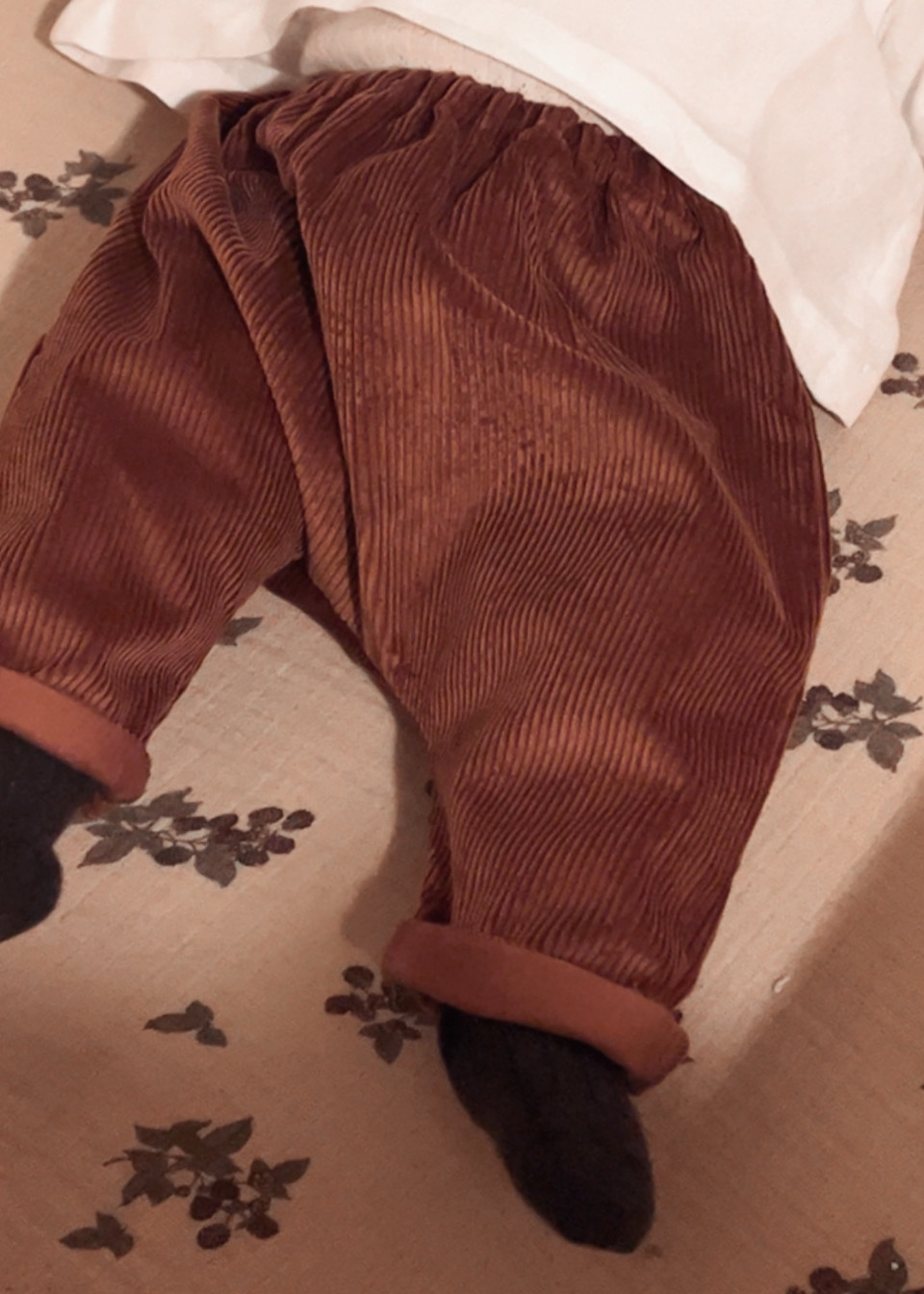 Pantalon sarouel en velours vieux rose - LE VESTIAIRE DE JEANNE