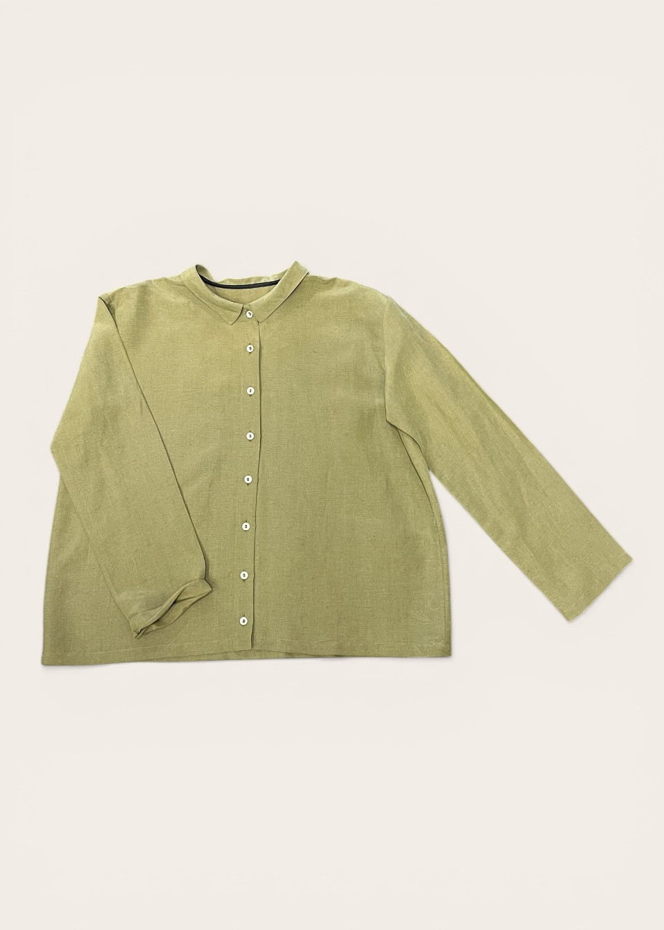 Chemise 05 en lin et soie lichen - LE VESTIAIRE DE JEANNE