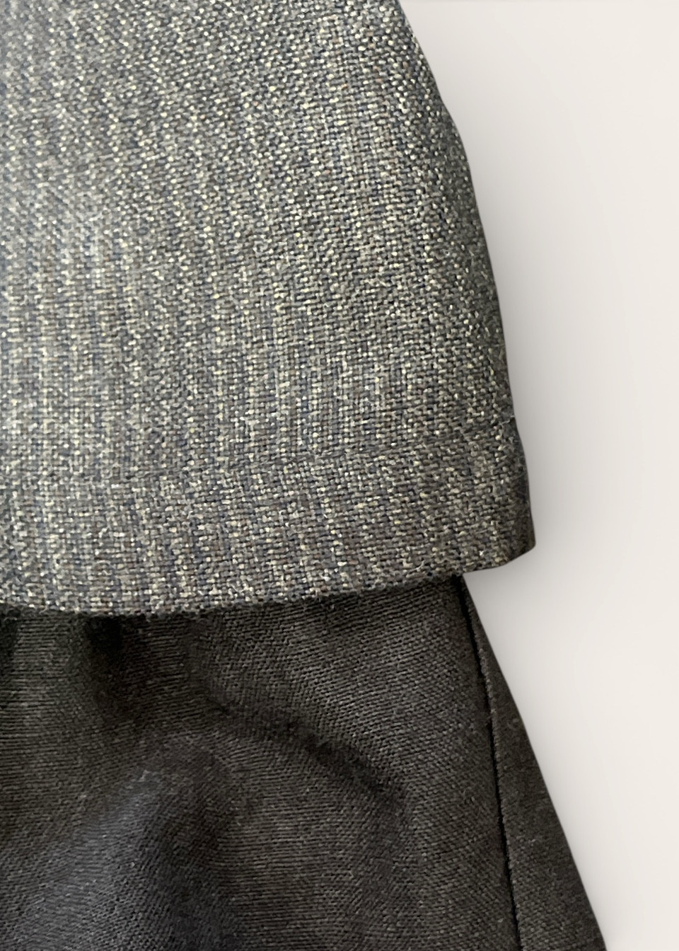 Short sweater in striped wool - LE VESTIAIRE DE JEANNE