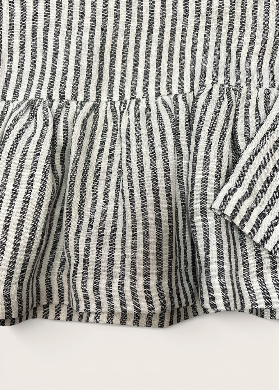 Long sleeves pleated blouse, striped linen - LE VESTIAIRE DE JEANNE