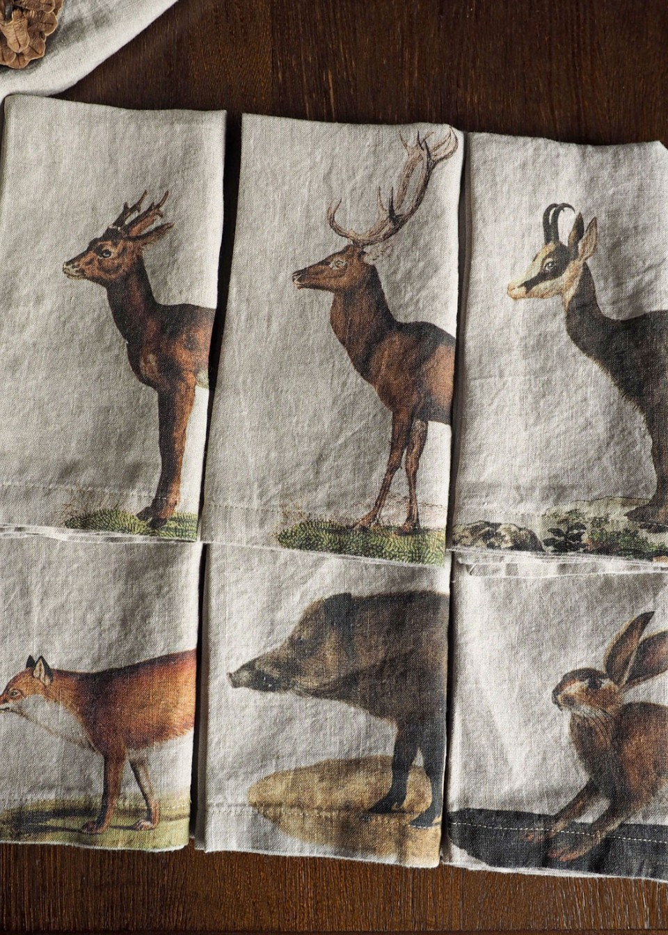 Set of 6 linen napkins with wild animals prints - LINOROOM
