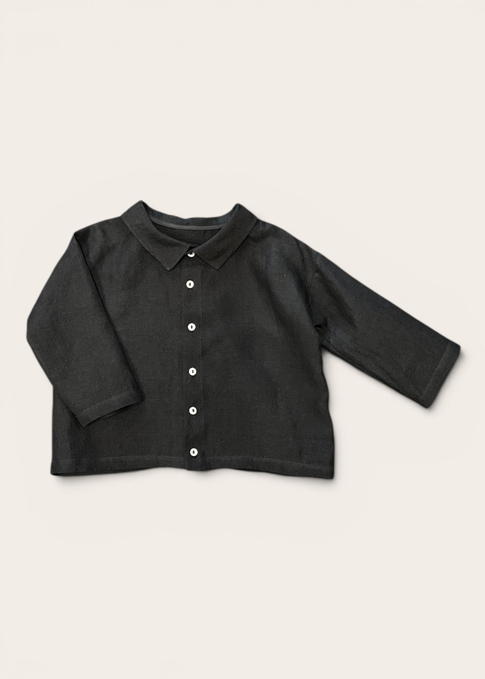 Unisex shirt for kids, black linen