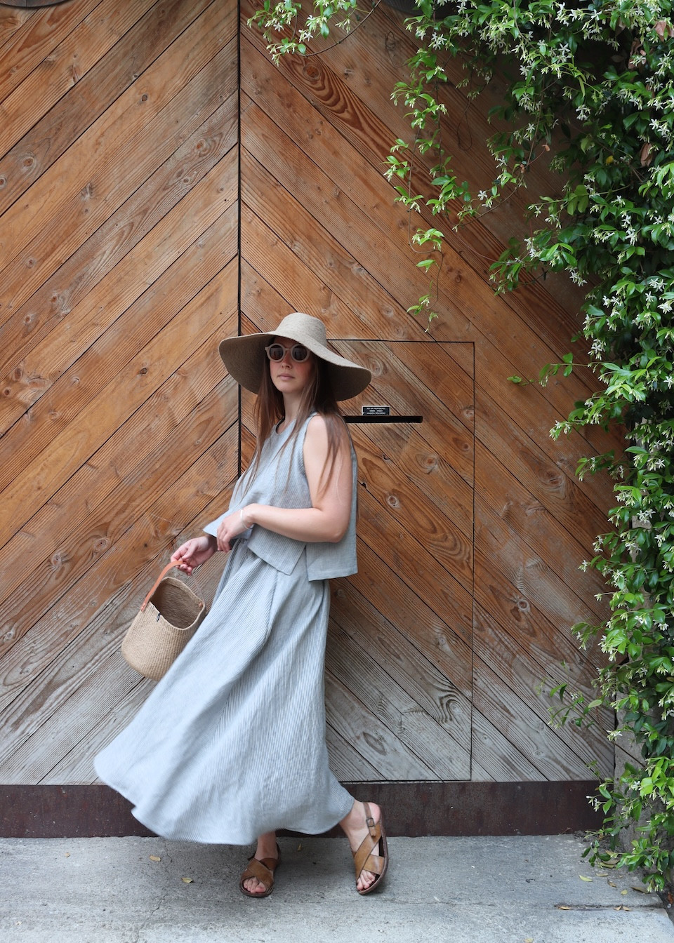 Sky blue linen long skirt - LE VESTIAIRE DE JEANNE
