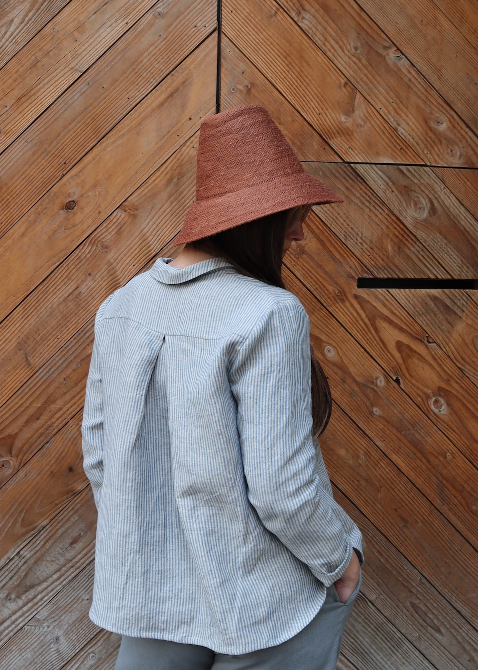 Chemise à plis, lin rayures ciel - LE VESTIAIRE DE JEANNE