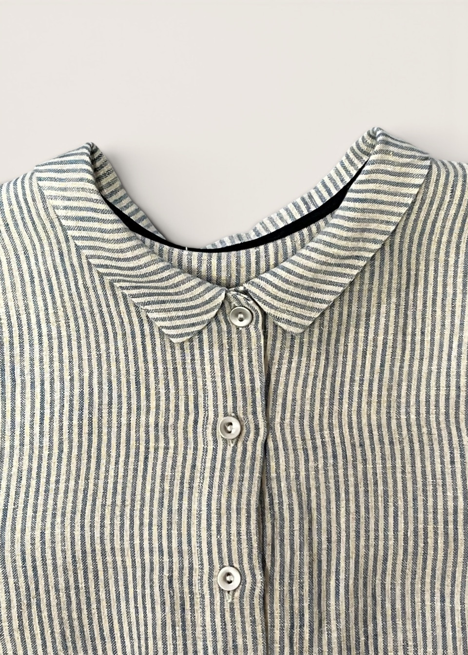 Chemise à plis, lin rayures ciel - LE VESTIAIRE DE JEANNE