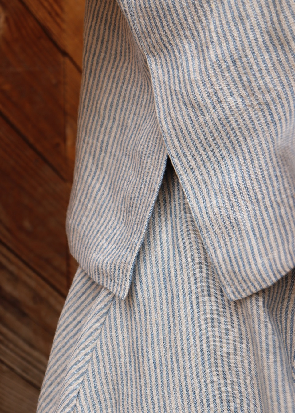 Jumper 02, sky blue striped linen