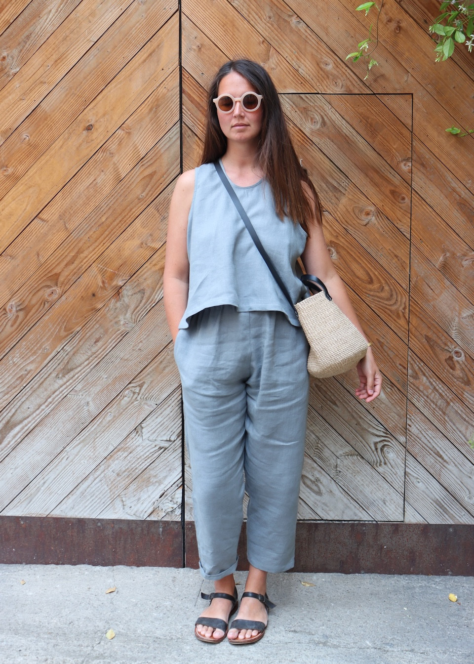 Classic trousers in storm blue linen - LE VESTIAIRE DE JEANNE