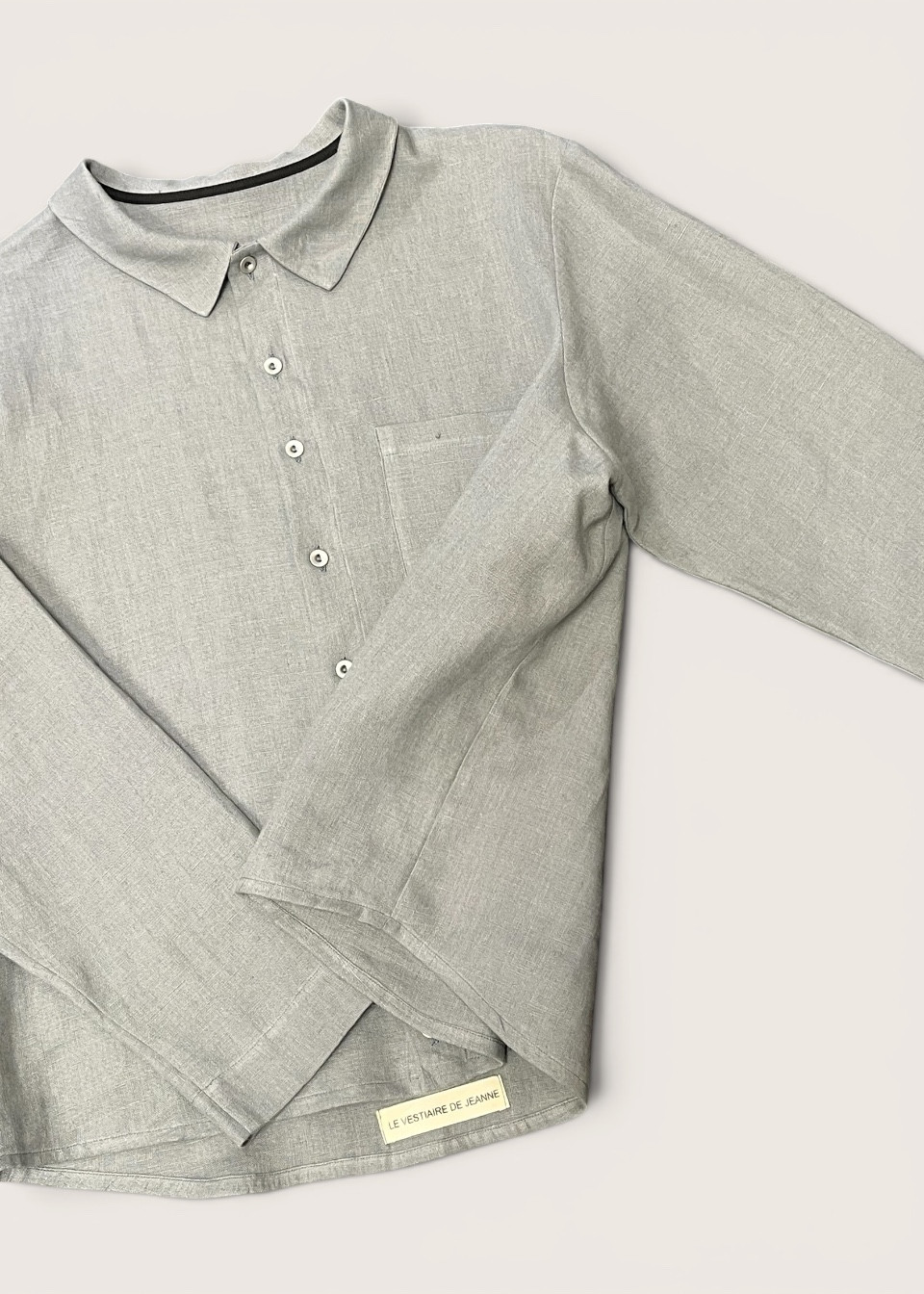 Shirt 09 in storm blue linen - LE VESTIAIRE DE JEANNE