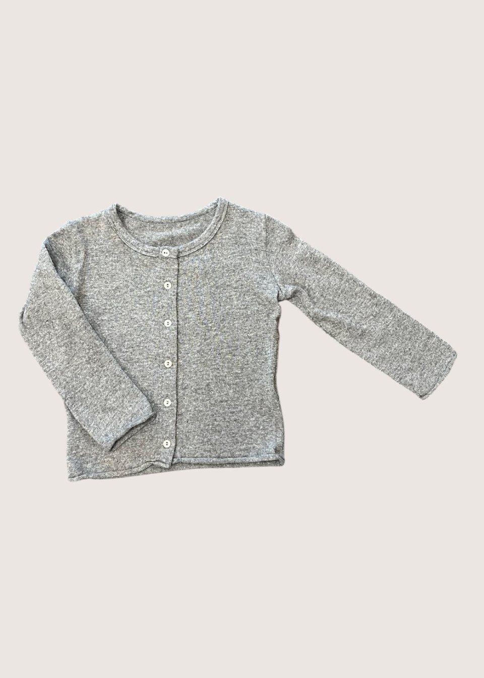 Gilet en maille gris clair pour enfant - LE VESTIAIRE DE JEANNE