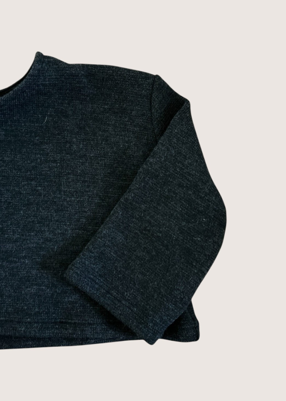 Pull court en jersey gris sombre - LE VESTIAIRE DE JEANNE