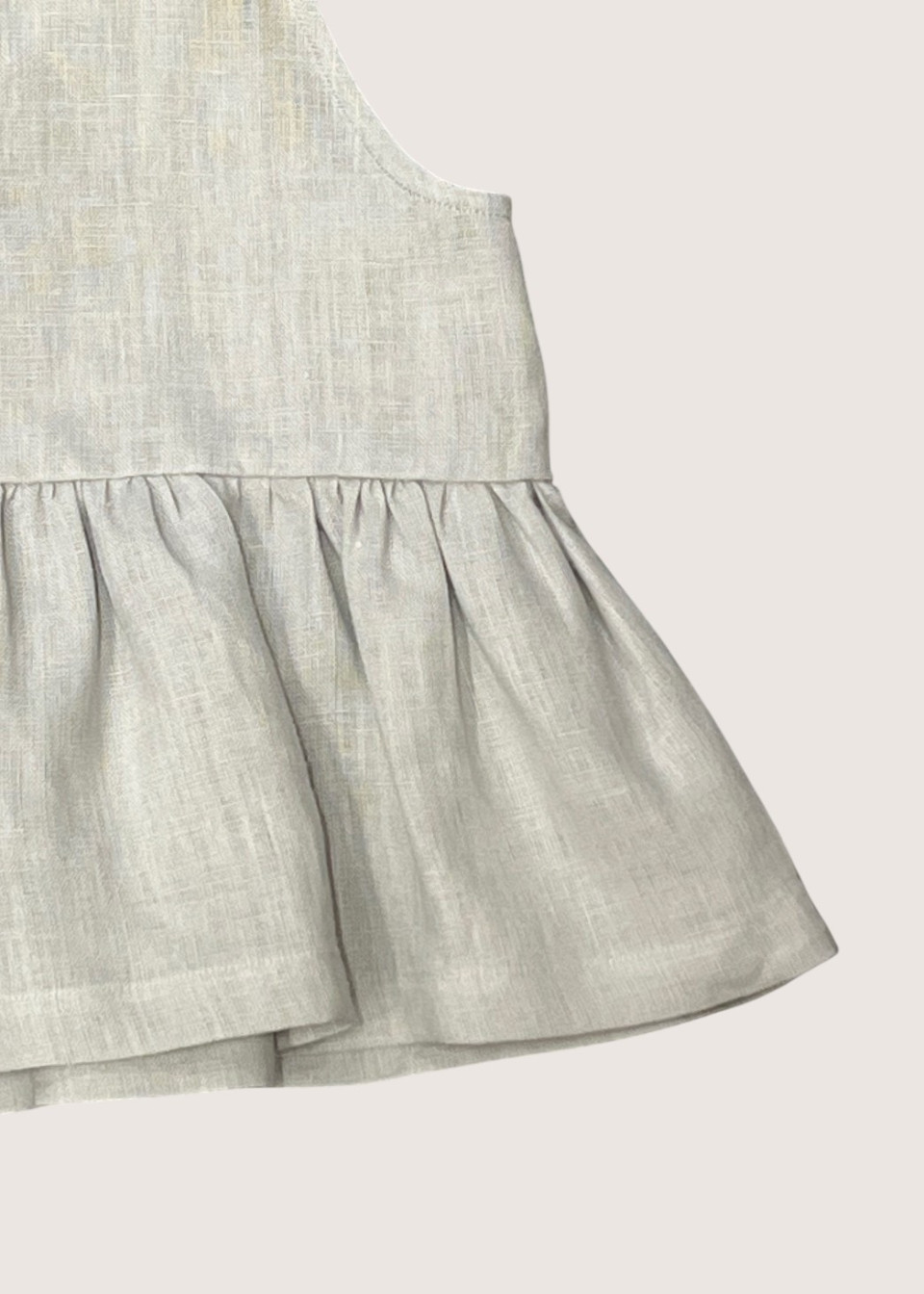 Sleeveless pleated blouse, white linen - LE VESTIAIRE DE JEANNE