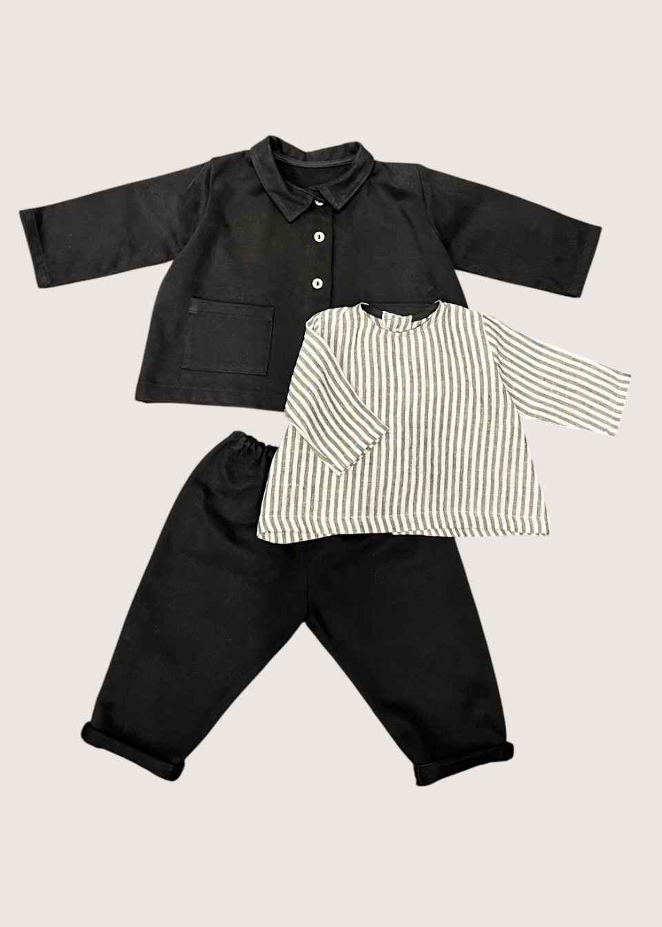 Pantalon bébé en jean noir - LE VESTIAIRE DE JEANNE