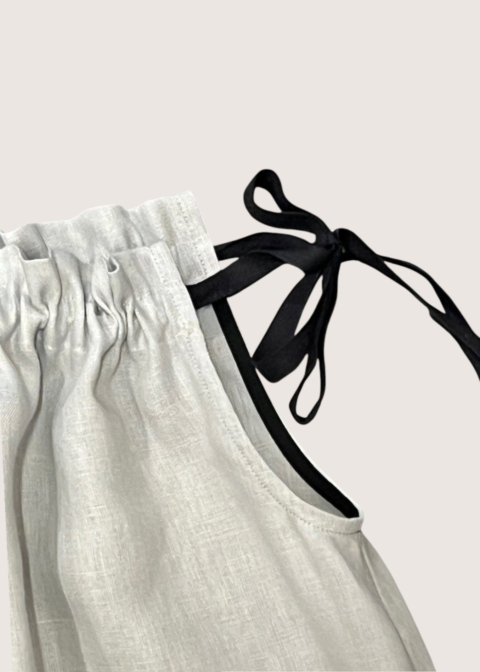 Robe nouée en lin gris nuage - LE VESTIAIRE DE JEANNE