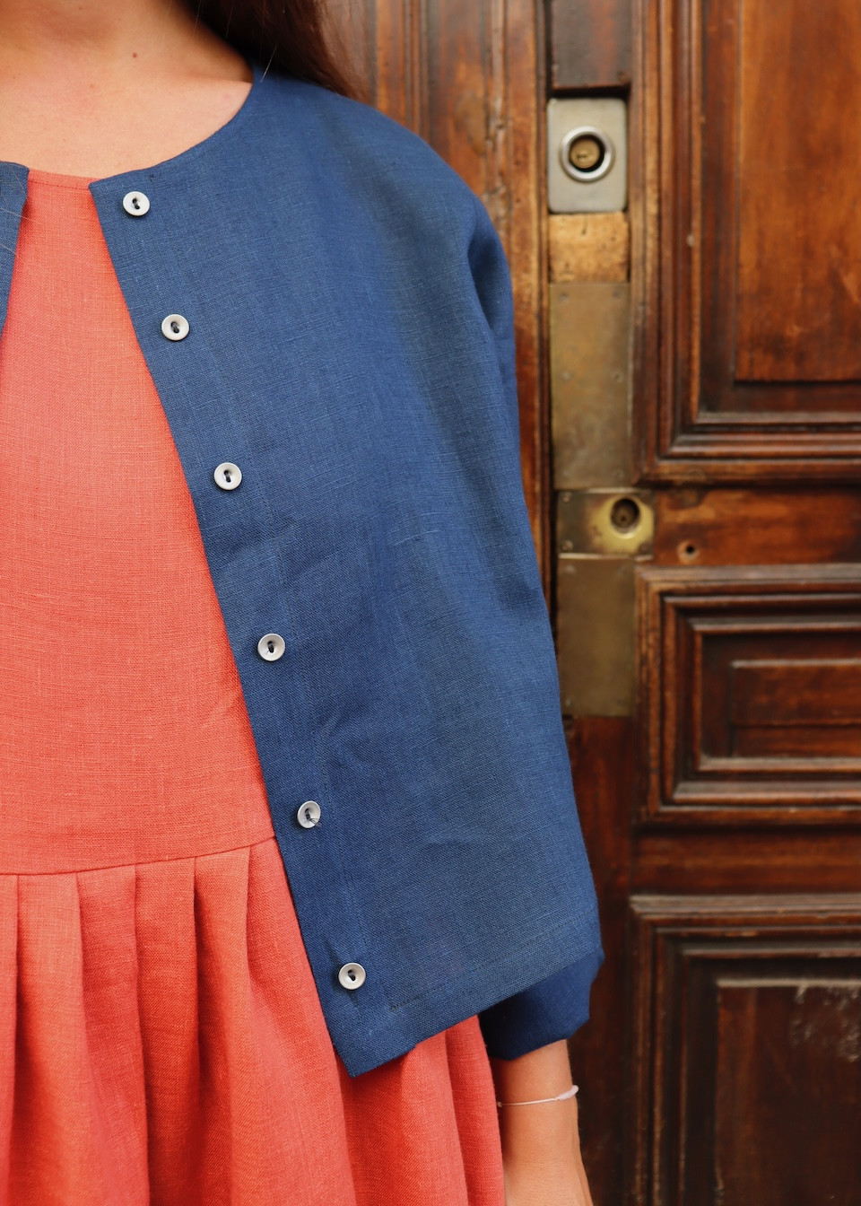 Cardigan 02 in midnight blue linen - LE VESTIAIRE DE JEANNE