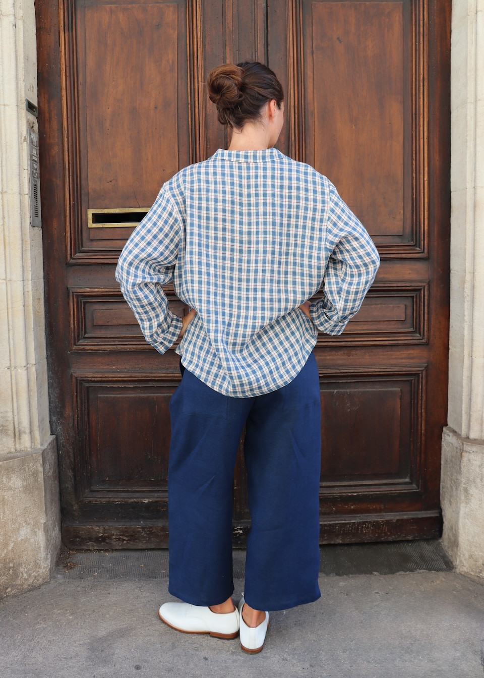 Wide trousers in midnight blue linen - LE VESTIAIRE DE JEANNE